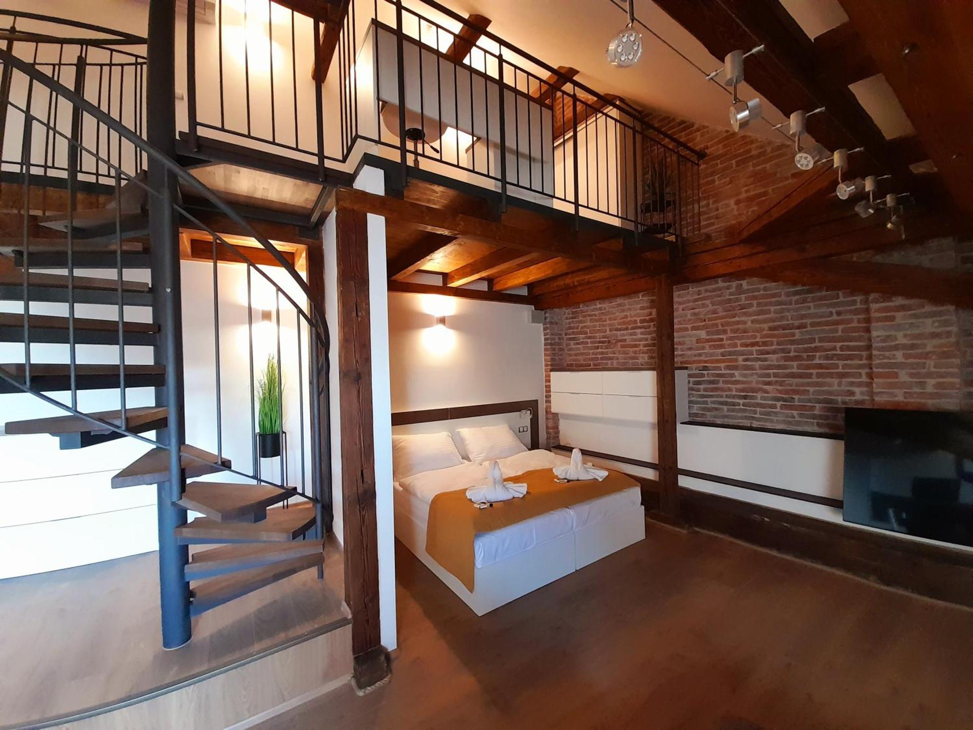 Residence Marianska Ceske Budejovice Bagian luar foto